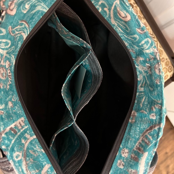 genevievedipodobal@gmail.com - Picture 3 of 16